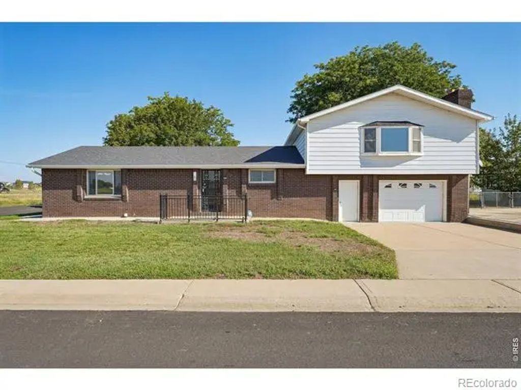 101 2nd Street, Dacono