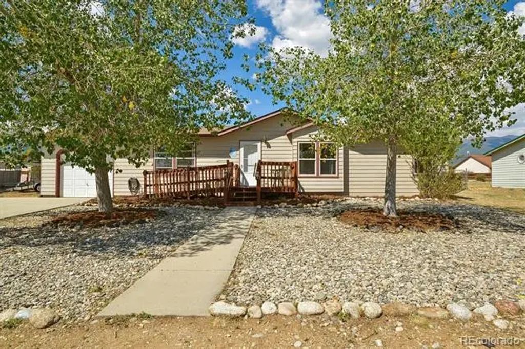 172 Susan Drive, Buena Vista