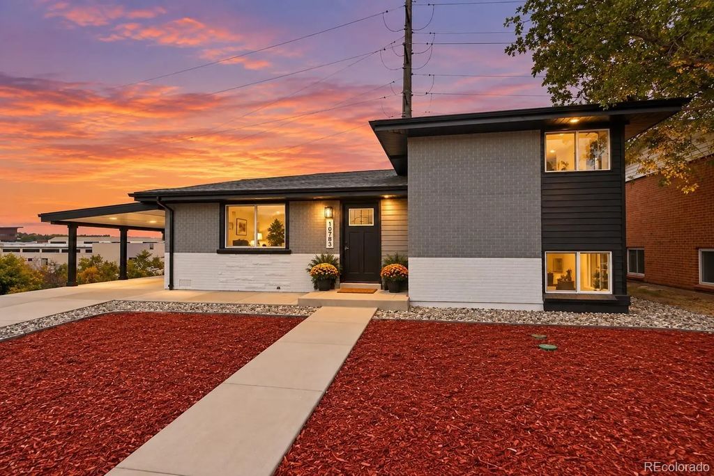 10783 W 9th Place, Lakewood