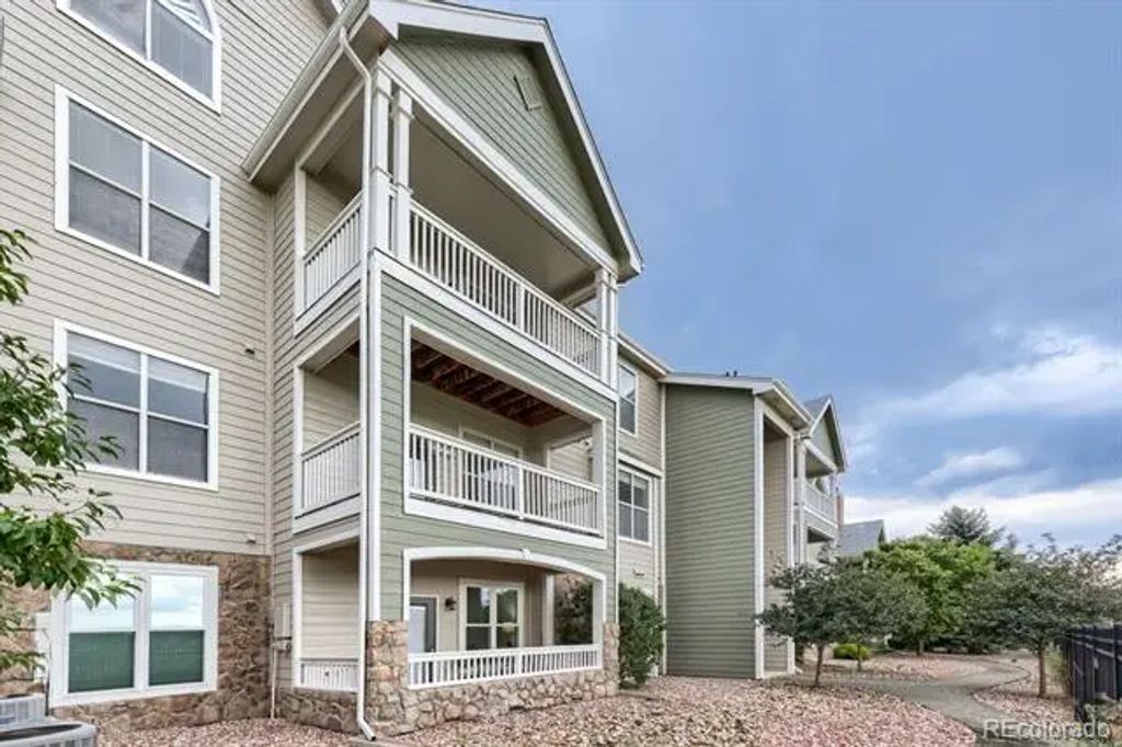 6017 Castlegate Drive W F26, Castle Rock