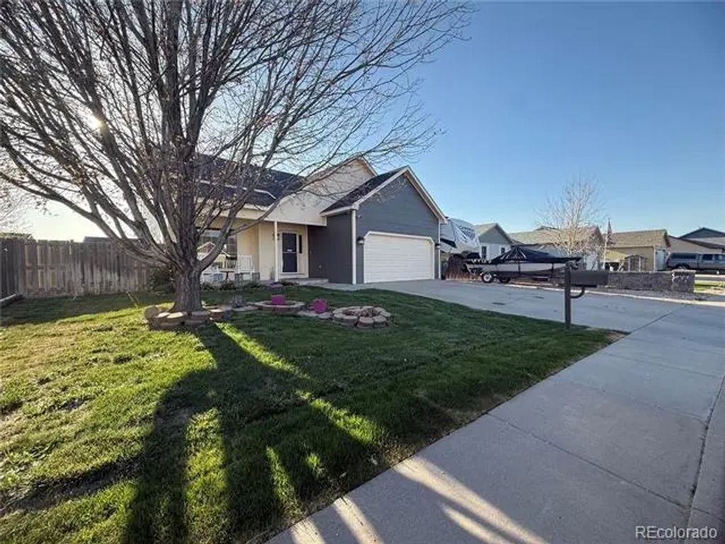 328 Glacier Avenue, Brush