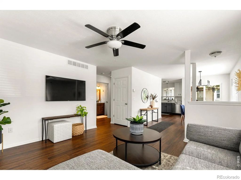 51 21st Avenue 16, Longmont