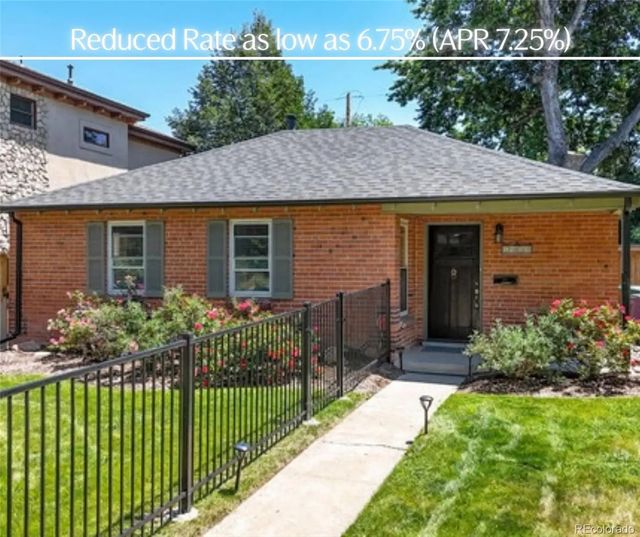 1080 Krameria Street, Denver