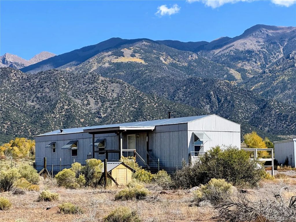 65500 County Road Z, Moffat