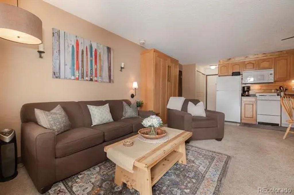 62927 Us Highway 40 112, Granby
