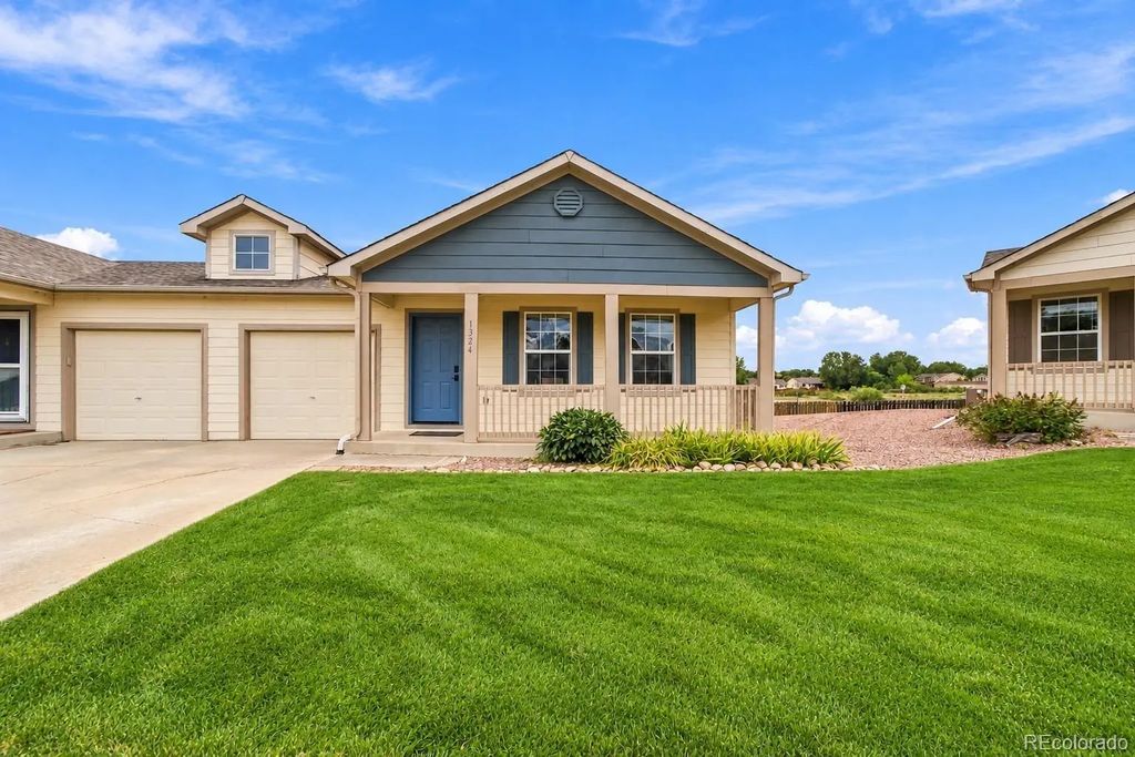 1324 Silver Hawk Court, Pueblo