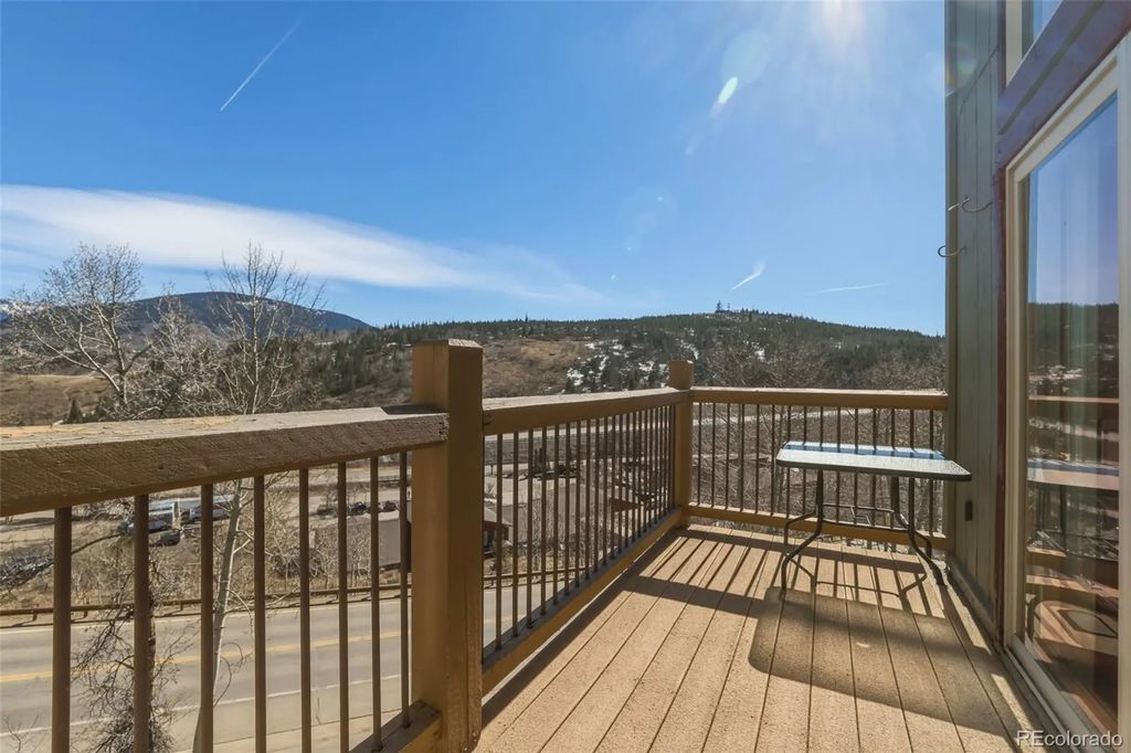 2424 Ryan Gulch Court 304, Silverthorne