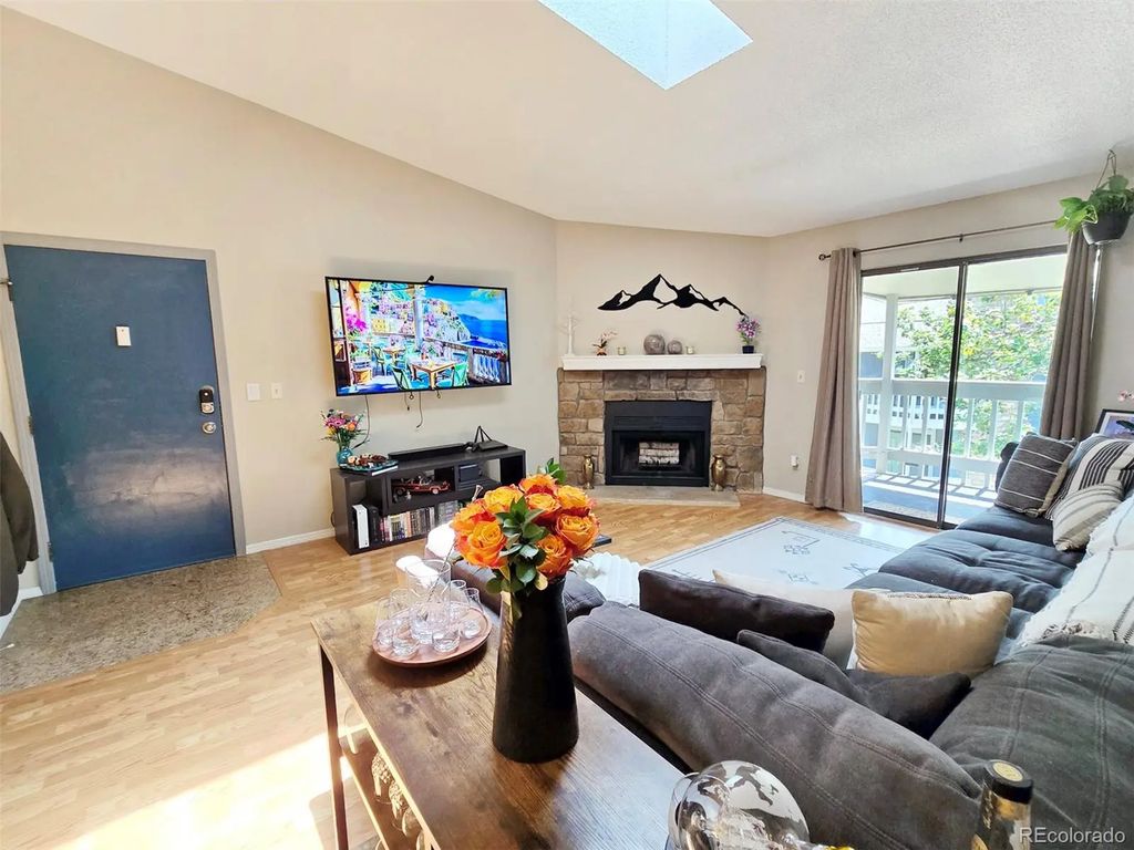 8600 E Alameda Avenue 13-204, Denver