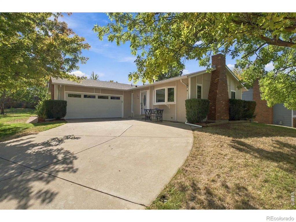 1 Texas Lane, Longmont