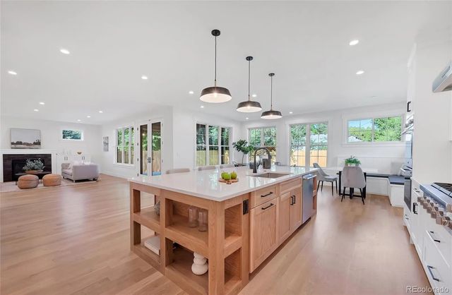 1035 N Leyden Street, Denver