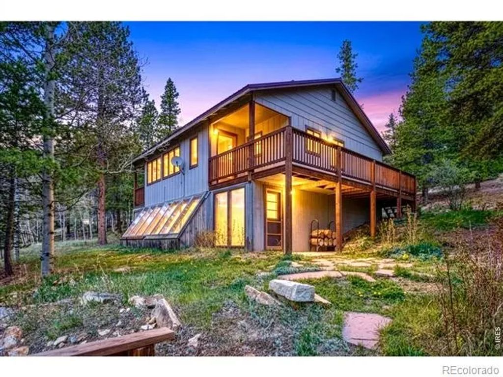 414 Upper Travis Gulch Road, Black Hawk