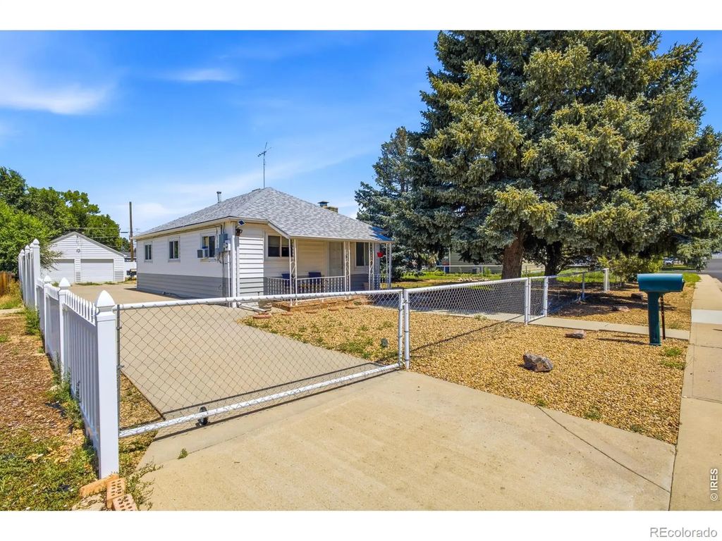 113 5th Street, Dacono