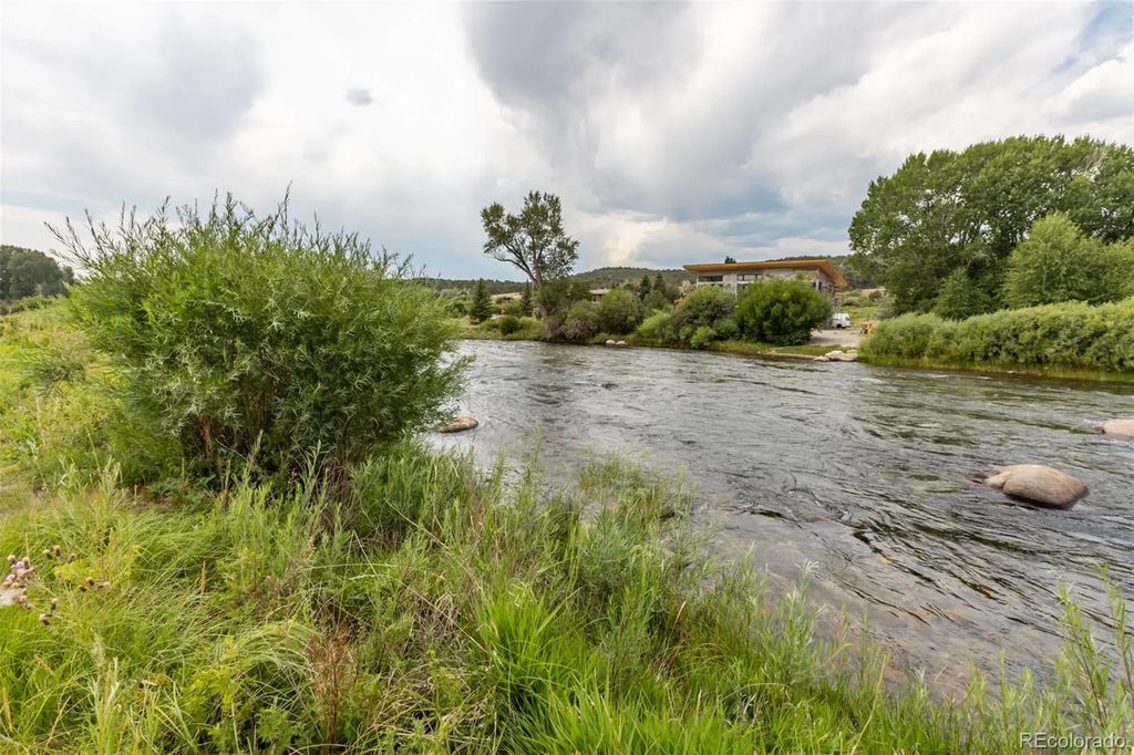 24265 River Rock Lane, Buena Vista