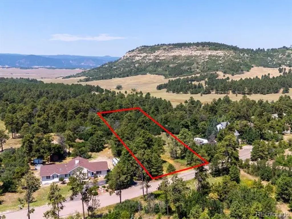 15969 Ray Drive, Larkspur