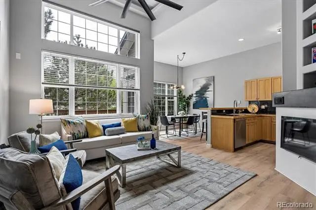 1385 S Ulster Street, Denver