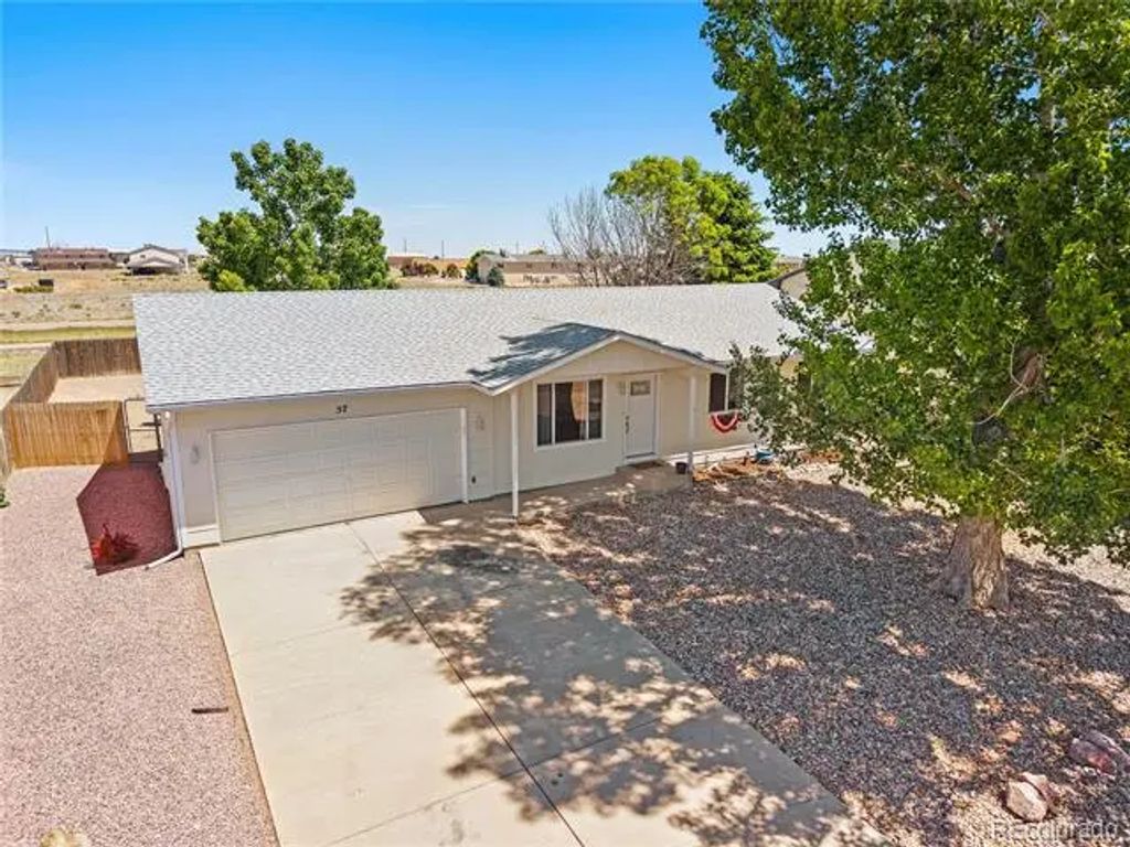 57 W Bonanza Drive, Pueblo