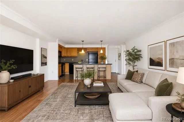 601 W 11th Avenue 504, Denver