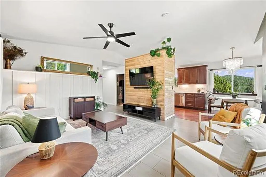 3477 Independence Trail, Kittredge