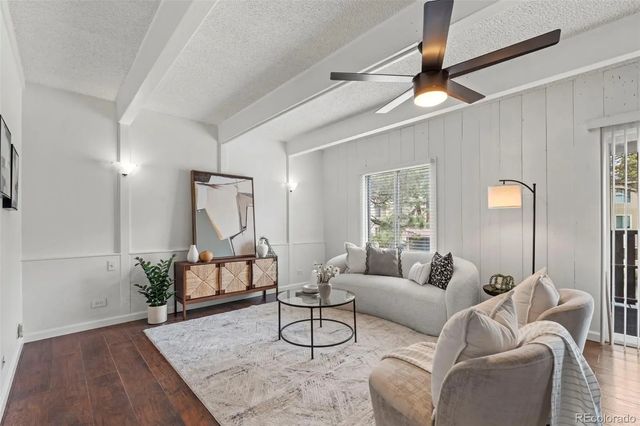 9725 E Harvard Avenue 323, Denver