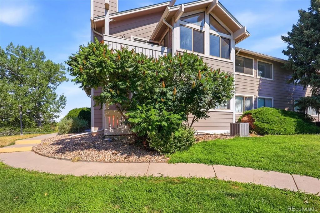 4341 S Andes Way 204, Aurora