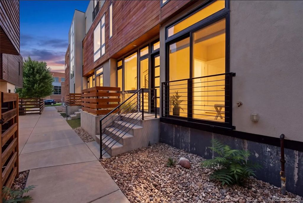 2733 W 21st Avenue, Denver