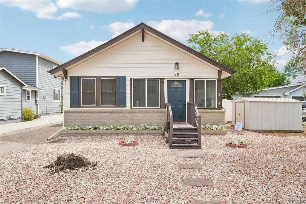 68 N 7th Avenue, Brighton