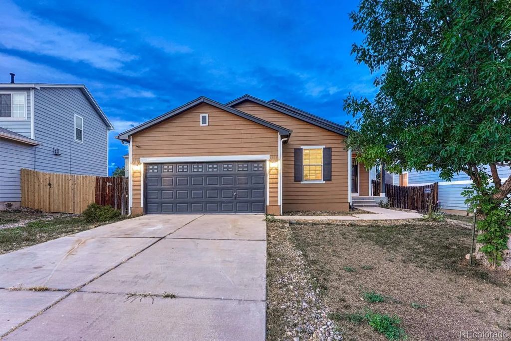 1120 Lords Hill Drive, Fountain