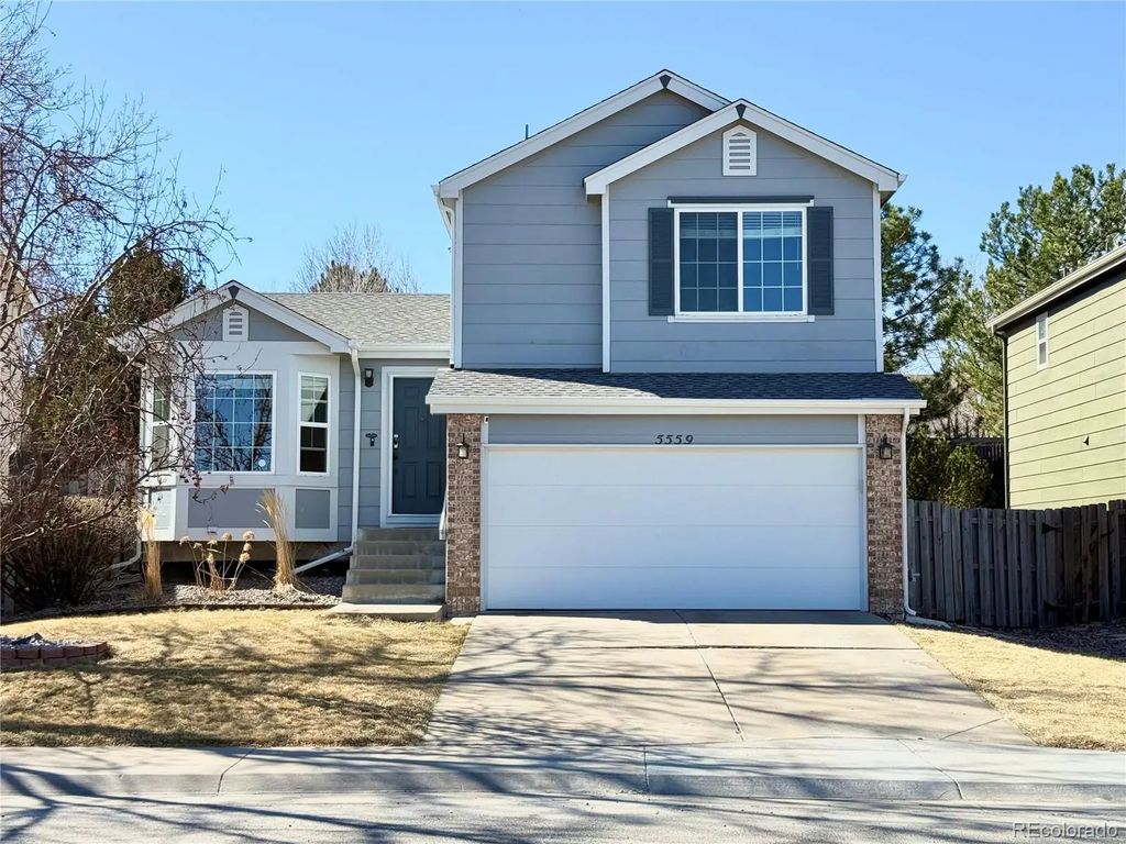 5559 S Killarney Street, Centennial
