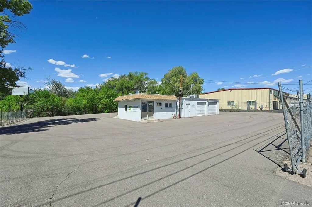 3652 E Bijou Street, Colorado Springs