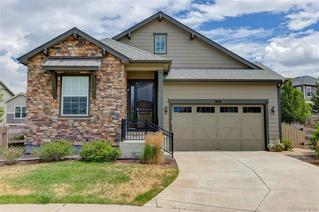 9828 Eagle River Street, Littleton