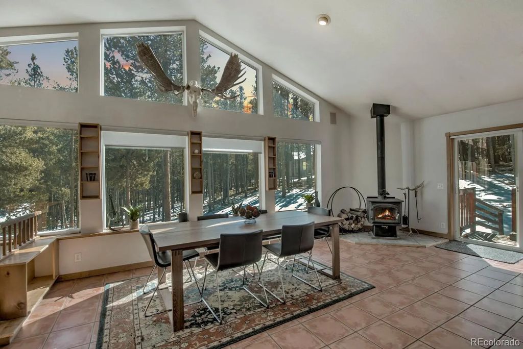 154 Lakeside Drive, Fairplay