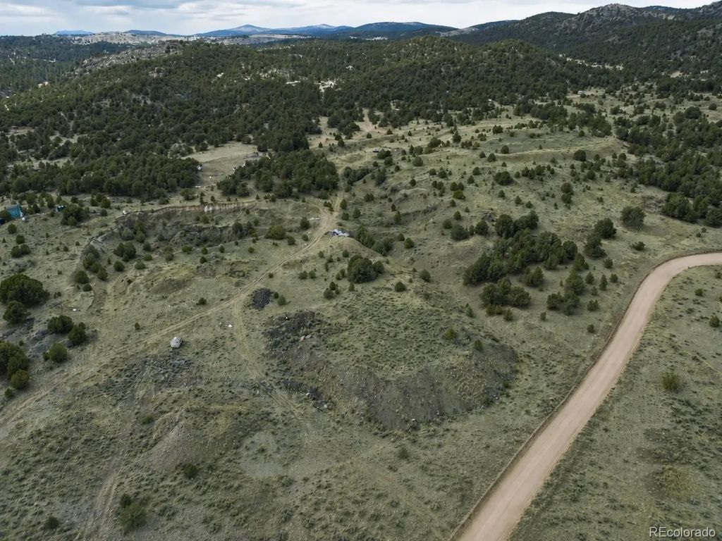43 Prairie Dog Lane, Cotopaxi