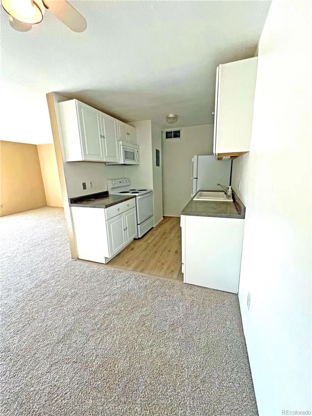 10211 Ura Lane 2-208, Thornton