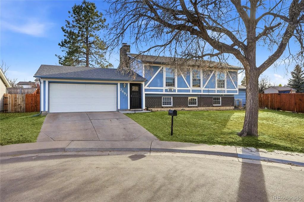 2697 S Lewiston Street, Aurora