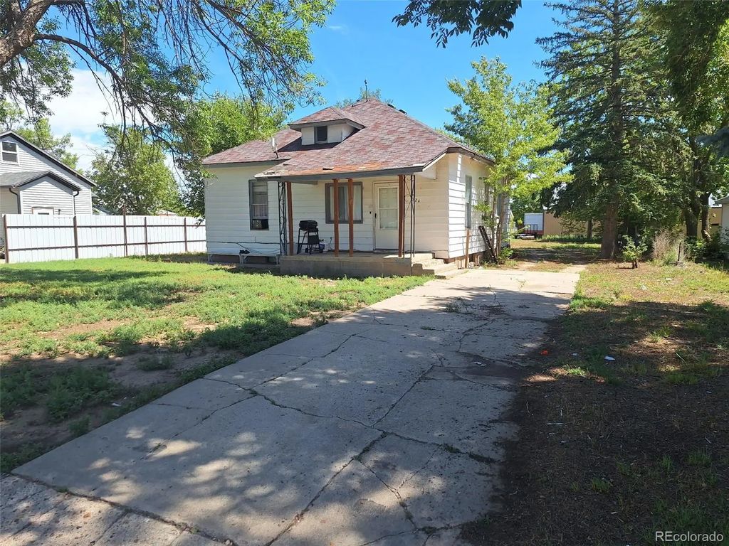 324 9th Street, Burlington