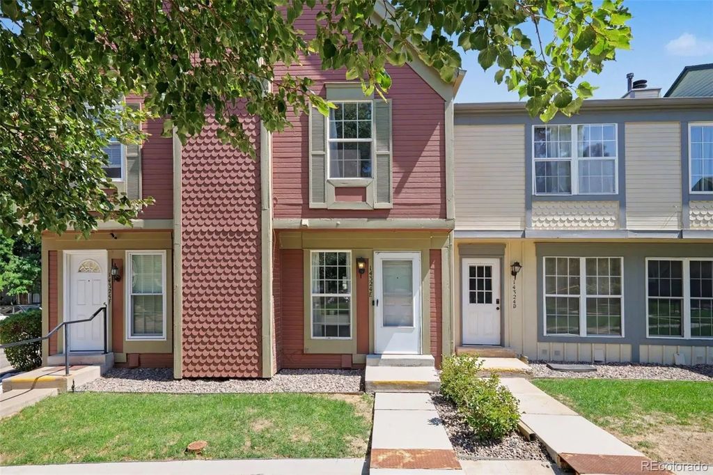 14324 E Hawaii Circle E, Aurora