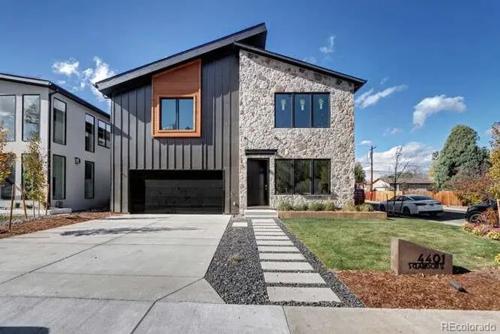 4401 S Clarkson Street, Englewood
