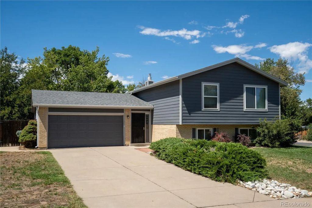 2503 S Crystal Street, Aurora
