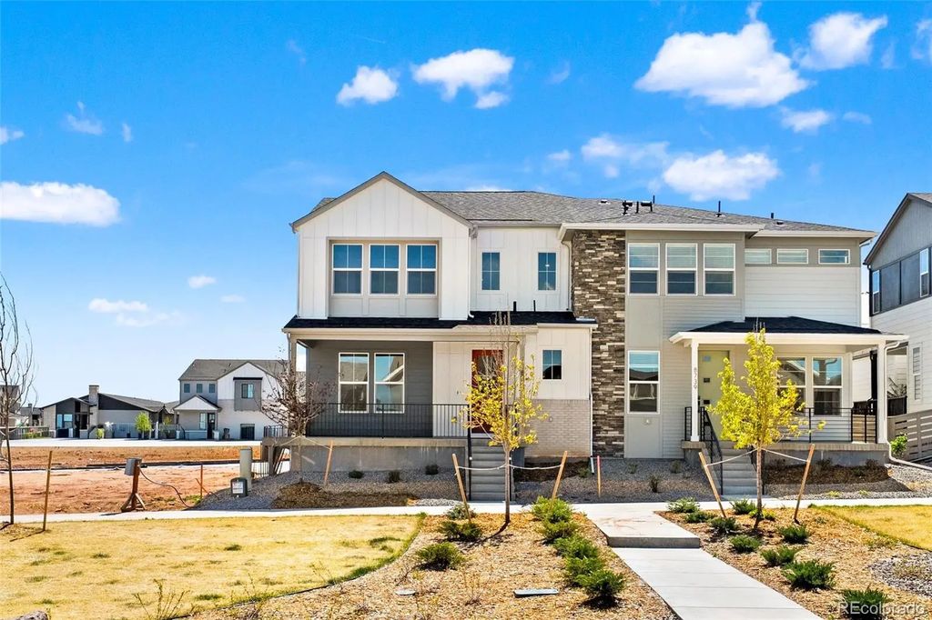 8741 Whiteclover Street, Littleton