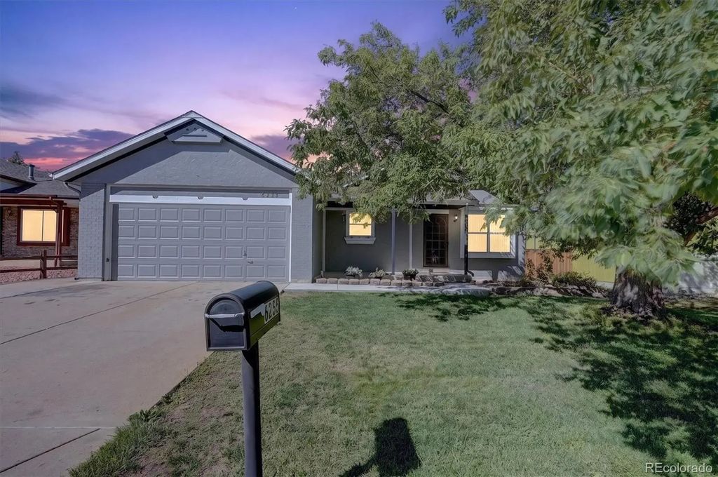 6235 W 68th Circle, Arvada