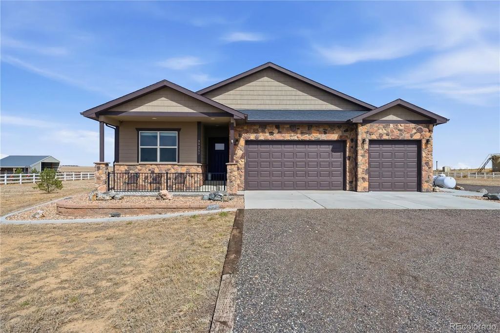 39257 E 147th Court, Keenesburg