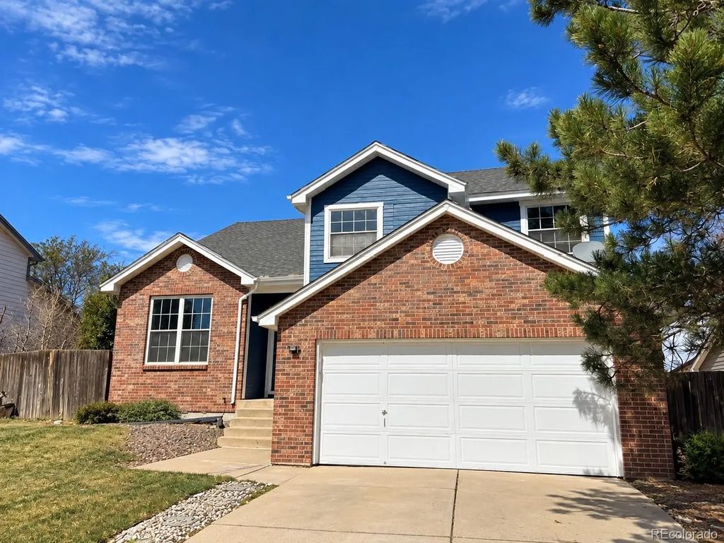 3881 E 99th Lane, Denver