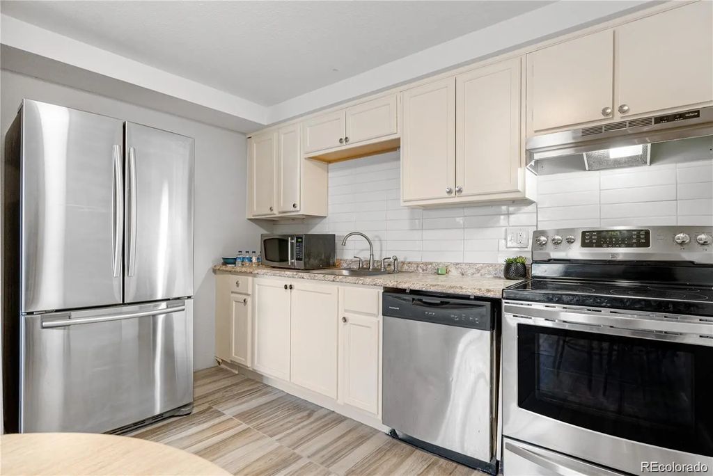 1304 S Parker Road 359, Denver