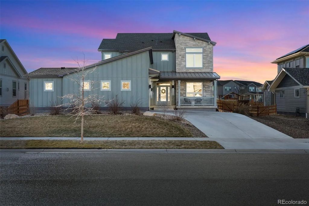 702 Delechant Drive, Erie