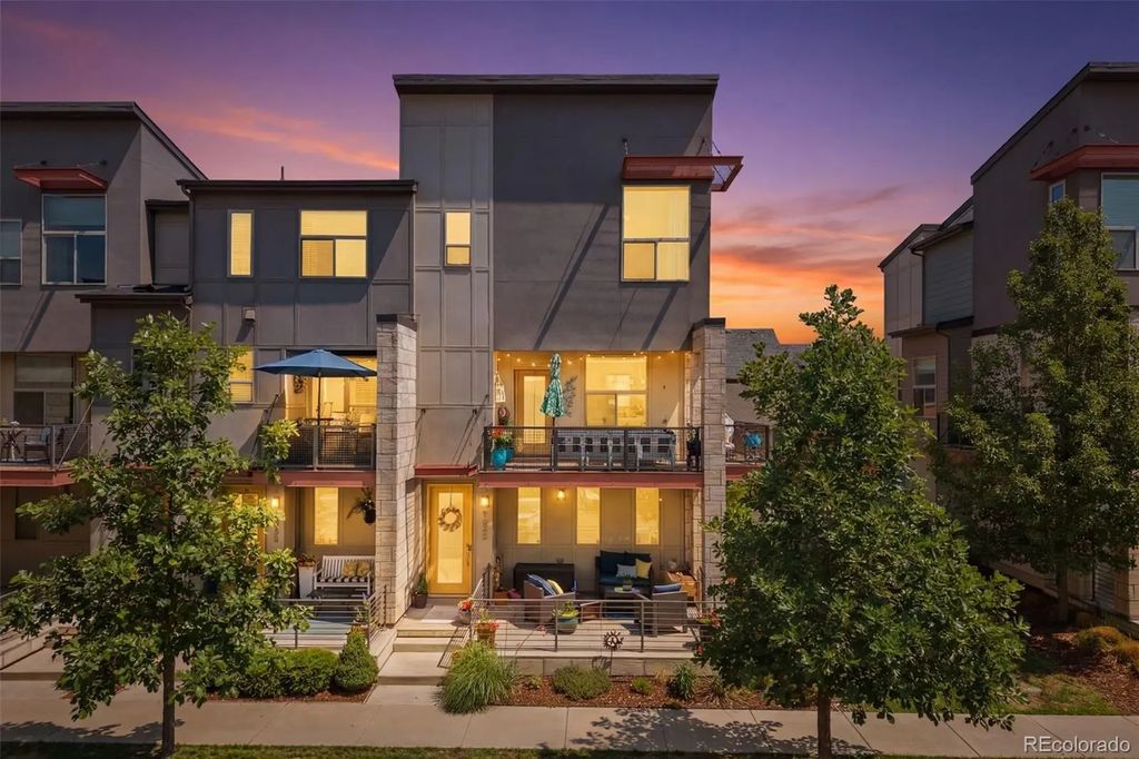 9045 E 49th Place, Denver