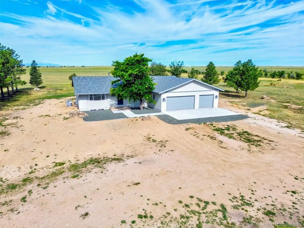 4520 N Ramah Highway, Yoder