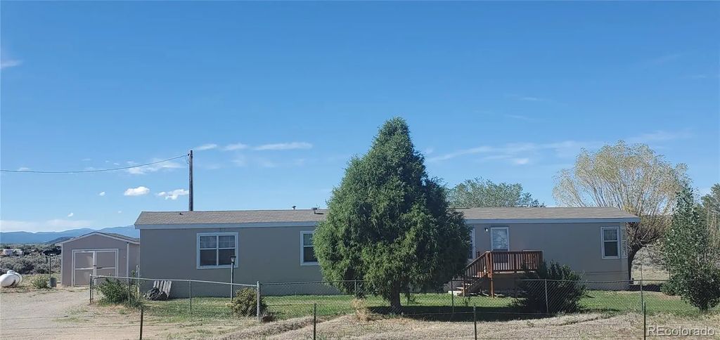 21170 County Road P.6, San Luis