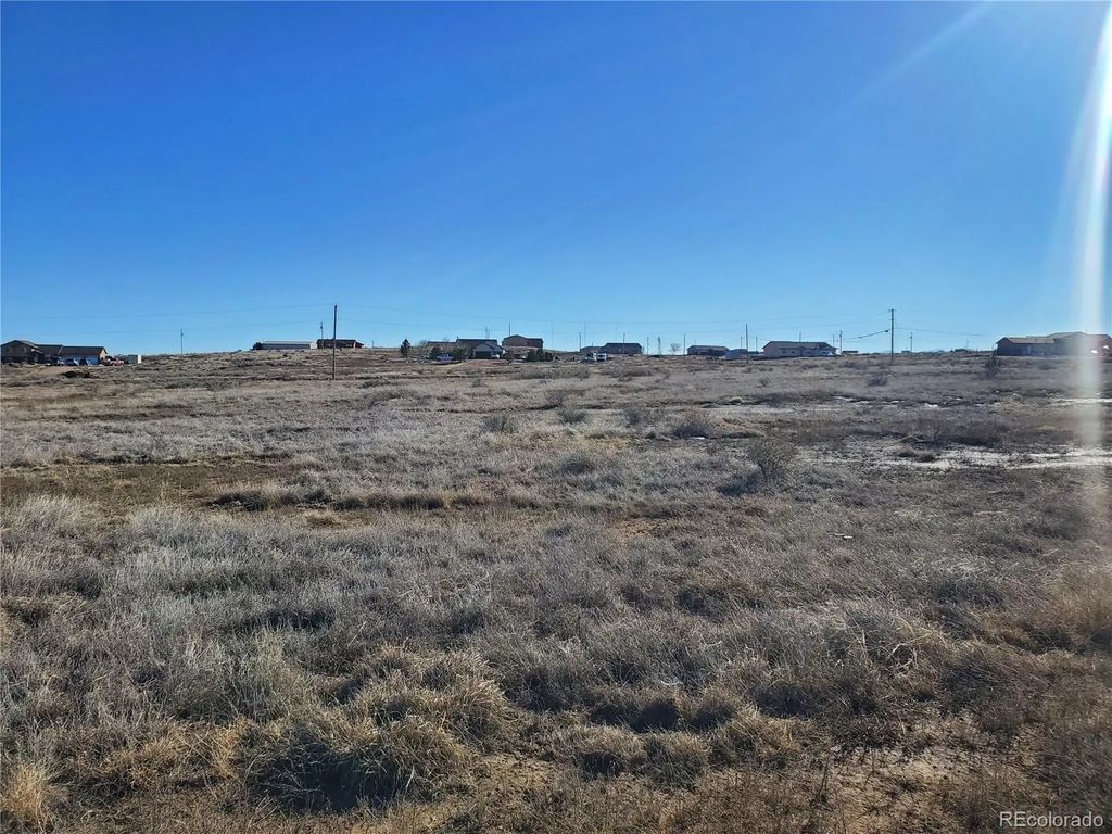 1942 E Purcell Boulevard, Pueblo