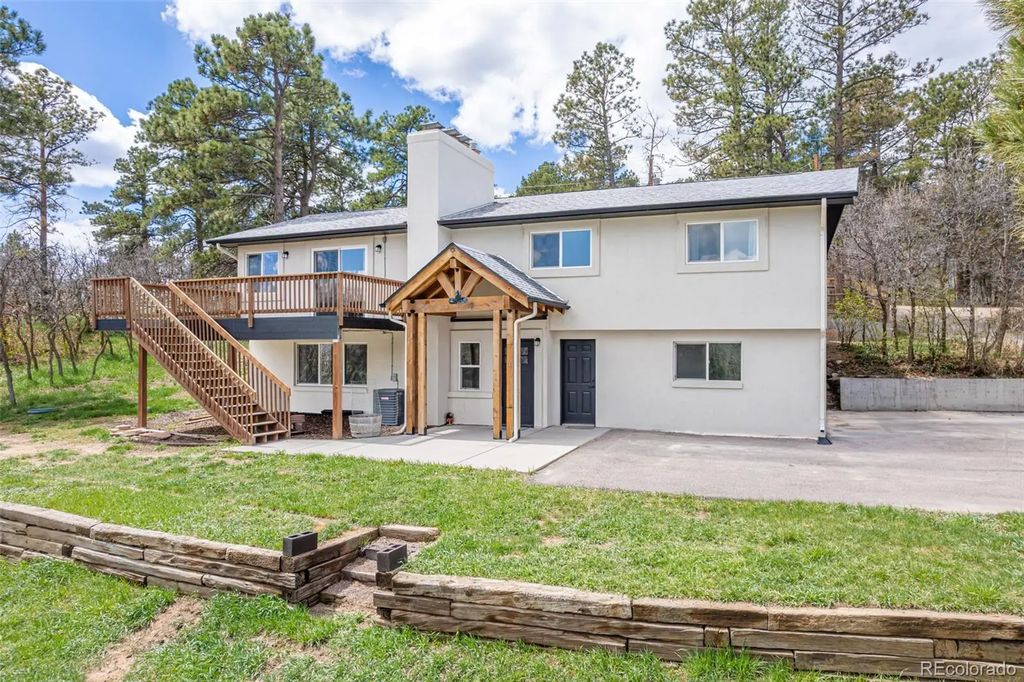 721 Forest View Road, Monument