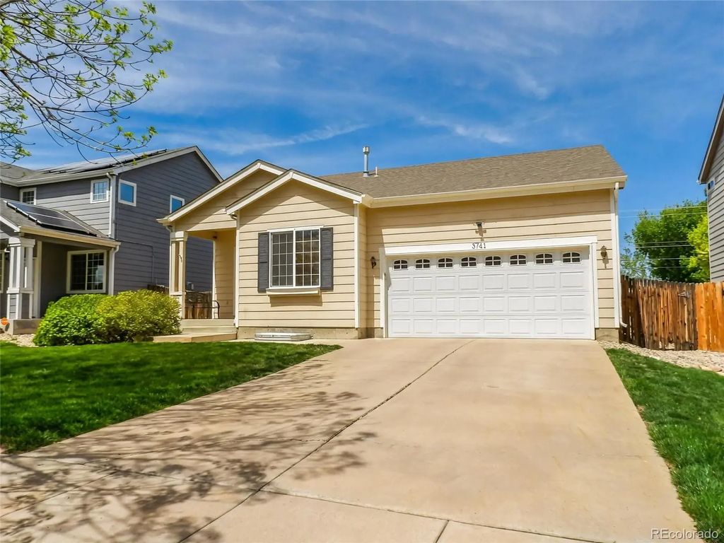 3741 Bison Lane, Pueblo
